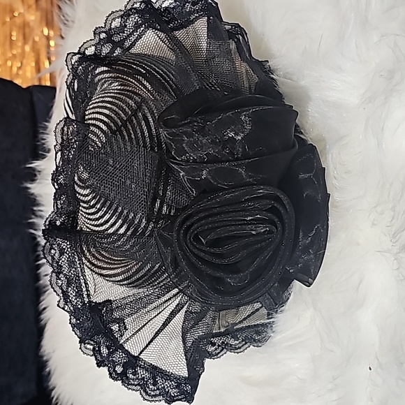 Hat - Picture 1 of 6